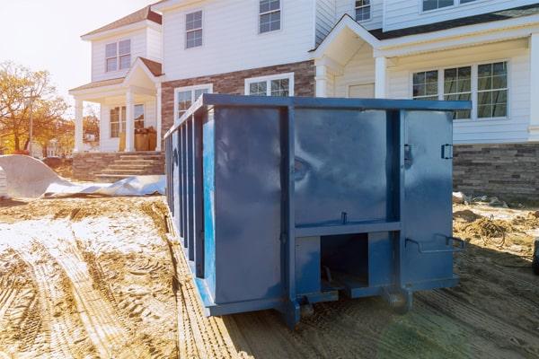 team at Dumpster Rental of Lauderdale Lakes